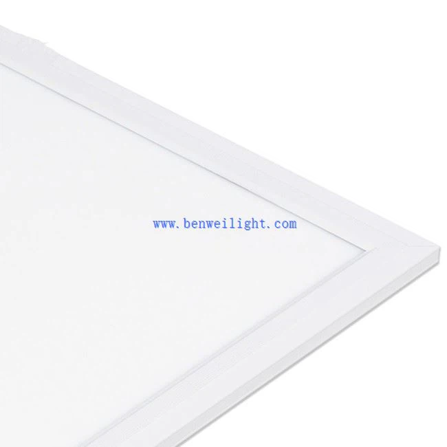 Kenardan Aydınlatmalı LED Panel Işığı Nasıl Çalışır?